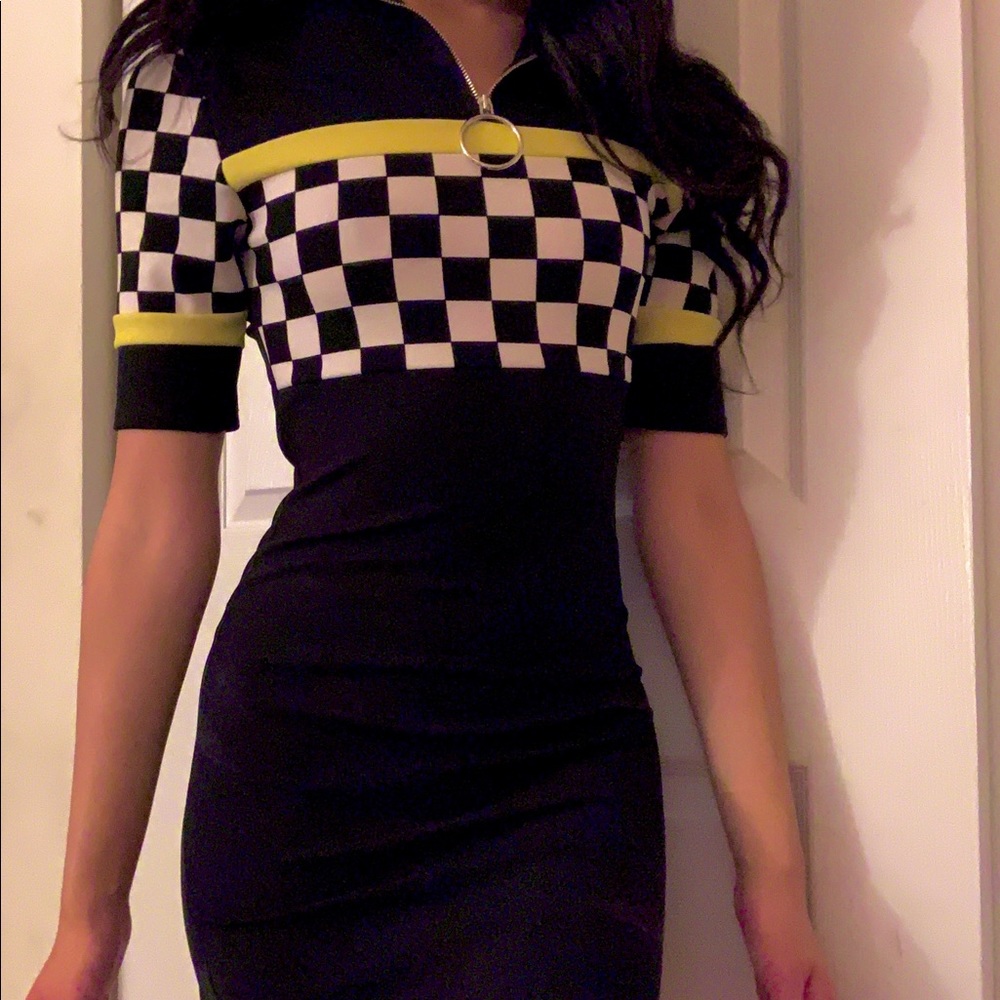 Forever 21 black yellow/checker zip bodycon dress